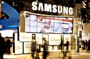 Samsung supera ya a Apple en el número de smartphones